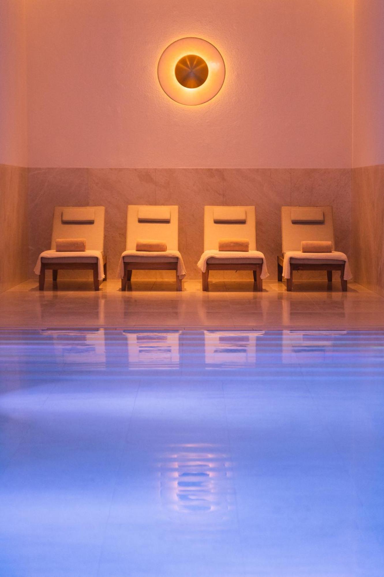Готель Almanac Palais Відень Екстер'єр фото Spa at the InterContinental